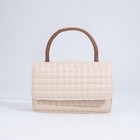 Сумка женская на клапане, бежевая - Фото 1