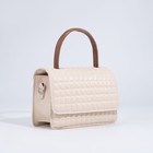 Сумка женская на клапане, бежевая - Фото 3