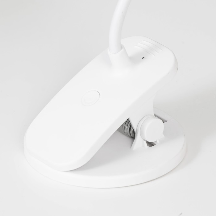 Настольная лампа "Ланди" LED 1,5Вт USB белый 8,5х8,5х19 см RISALUX - фото 1907550392