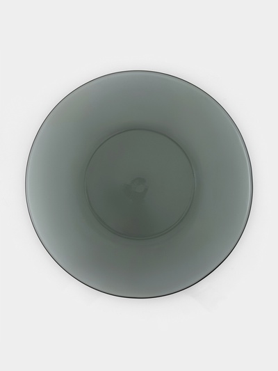 Тарелка стеклянная плоская Basilico. Lava Grey, d=20 см, цвет серый