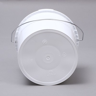 Бак-ведро пищевой, 5.7 л, пластиковый, с крышкой, белый