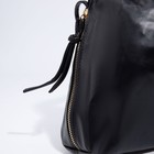 Сумка женская на молнии, цвет чёрный - фото 41311273