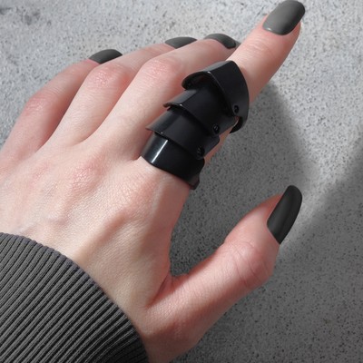 Кольцо «Доспехи» самурая, цвет чёрный, 18 размер