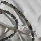 Бусы кубик 4*4мм через бусину "Обсидиан", 40см + 5см удлинитель - фото 24425504