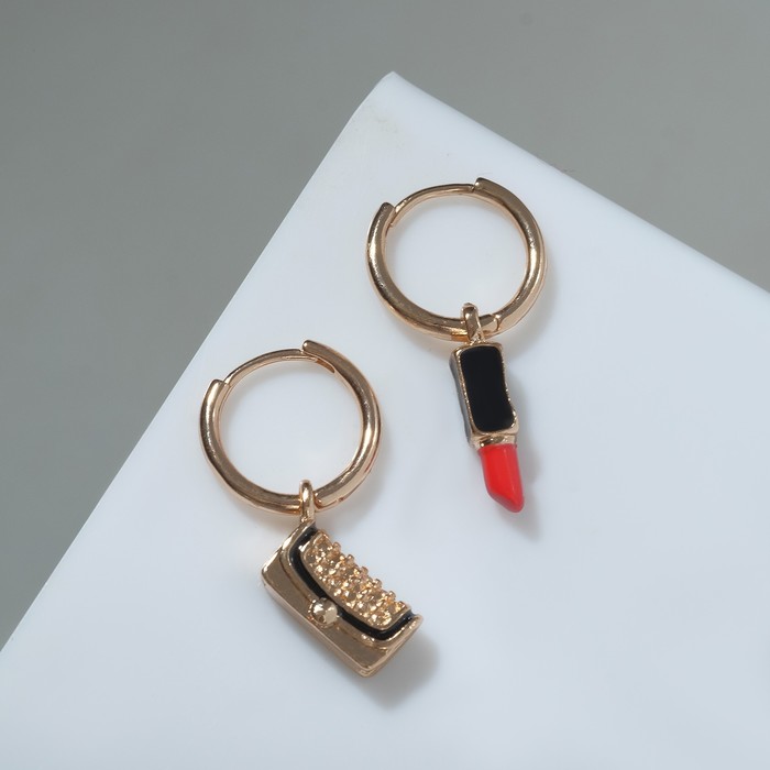 Серьги эмаль «Брелок» женская сумочка, цвет чёрно-красный в золоте - Фото 1