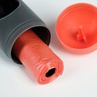 Контейнер с пакетами для уборки за собаками (рулон 15 пакетов 29х21 см), серый с красным - Фото 3