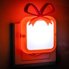 Ночник "Подарок" 4xLED розовый 6,5х5,5х9 см RISALUX - фото 31541759