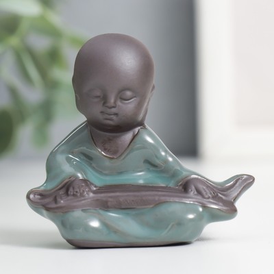 Сувенир керамика "Маленький Будда с ситаром" голубая глазурь, кракелюр 6,5х6,2 см