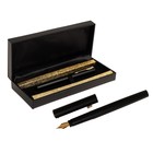 Ручка подарочная перьевая в кожзам футляре, корпус черный с золотом - фото 6746173