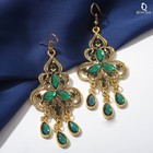 Серьги висячие со стразами «Восток» трилистник, цвет зелёный в чернёном золоте, 8 см - Фото 2