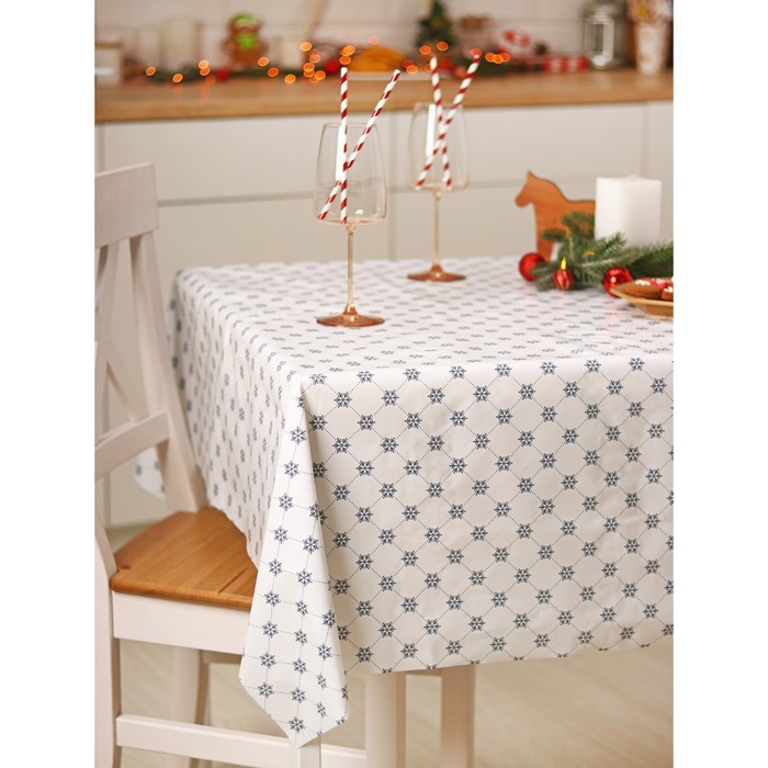 Скатерть новогодняя на стол «Ледяной узор», 140×160 см, цвет белый