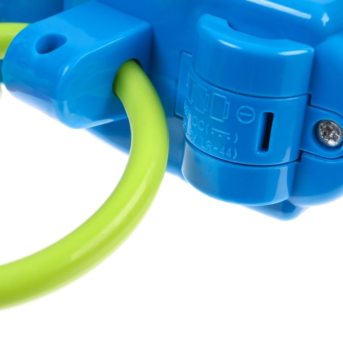 Музыкальная игрушка брелок «Весёлая машинка: Синий трактор», звук, цвета МИКС 58474