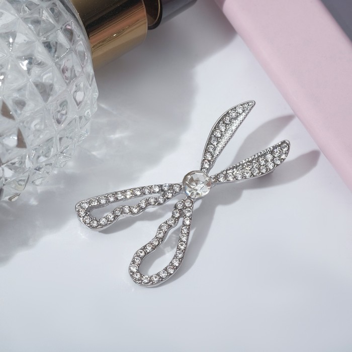 Брошь «Ножницы» драгоценные, белая в серебре - Фото 1