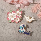 Набор значков (3 шт.) «Япония» сакура и журавлик, цветной в золоте - фото 8919880