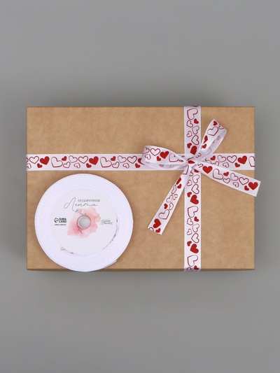 Лента атласная «Сердечки», 15 мм, 23±1 м, белая, красная №001