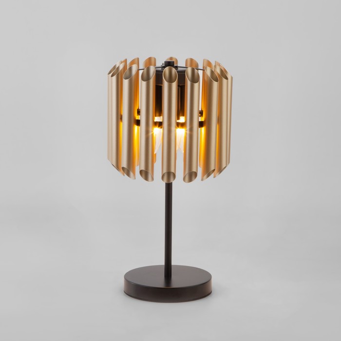 Настольная лампа с металлическим плафоном Castellie, 60Вт, E14, 22x22x42 см - фото 1906132302