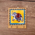 Ключница "Слоник" дерево 13 см - фото 805145055