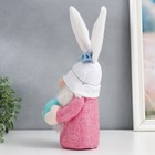 Кукла интерьерная "Гном в шапке с зайчьими ушами, с пасхальным яичком" розовый 30х11х11 см - Фото 4