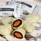 Финики с миндалем Chocodate в белом шоколаде, 100 г - фото 24597175