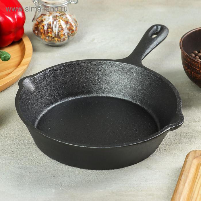 Сковорода чугунная Доляна «Вилфред», d=20 см, 2 слива, чугунная ручка - Фото 1