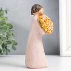 Фигурка полистоун «Девушка с букетом роз», 4×4.5×13 см - фото 119214247