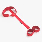 Кляп с наручниками, регулируемые ремни, неопрен, стропа, PVC красный - Фото 3