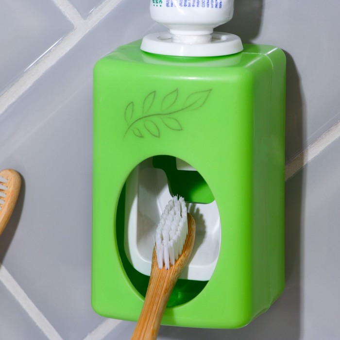 Выдавливатель для зубной пасты механический «Листья», зеленый - Фото 1