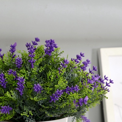 Искусственный цветок в горшке «Эрика сизая», 22×19 см, МИКС