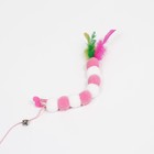 Дразнилка-удочка "Гусеница с перьями", ручка 49 см, розовая - Фото 2