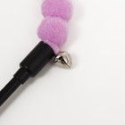 Дразнилка-удочка "Гусеница с перьями", ручка 65 см, фиолетовая/оранжевая - Фото 3