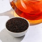 Подарочный набор «Сладкой жизни»: чай чёрный глинтвейн 50 г., молочный шоколад 70 г. - Фото 3
