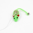 Дразнилка-удочка с блестящей мышью на деревянной ручке, зелёная - Фото 2