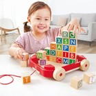 Игрушечная детская деревянная каталка-тележка с кубиками и английским алфавитом (26 кубиков)   93201 - Фото 4