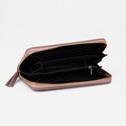 Кошелёк женский на молнии с ремешком, цвет пудра - фото 46441343