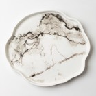 Тарелка керамическая «Белый мрамор», 27 см, цвет белый - Фото 3