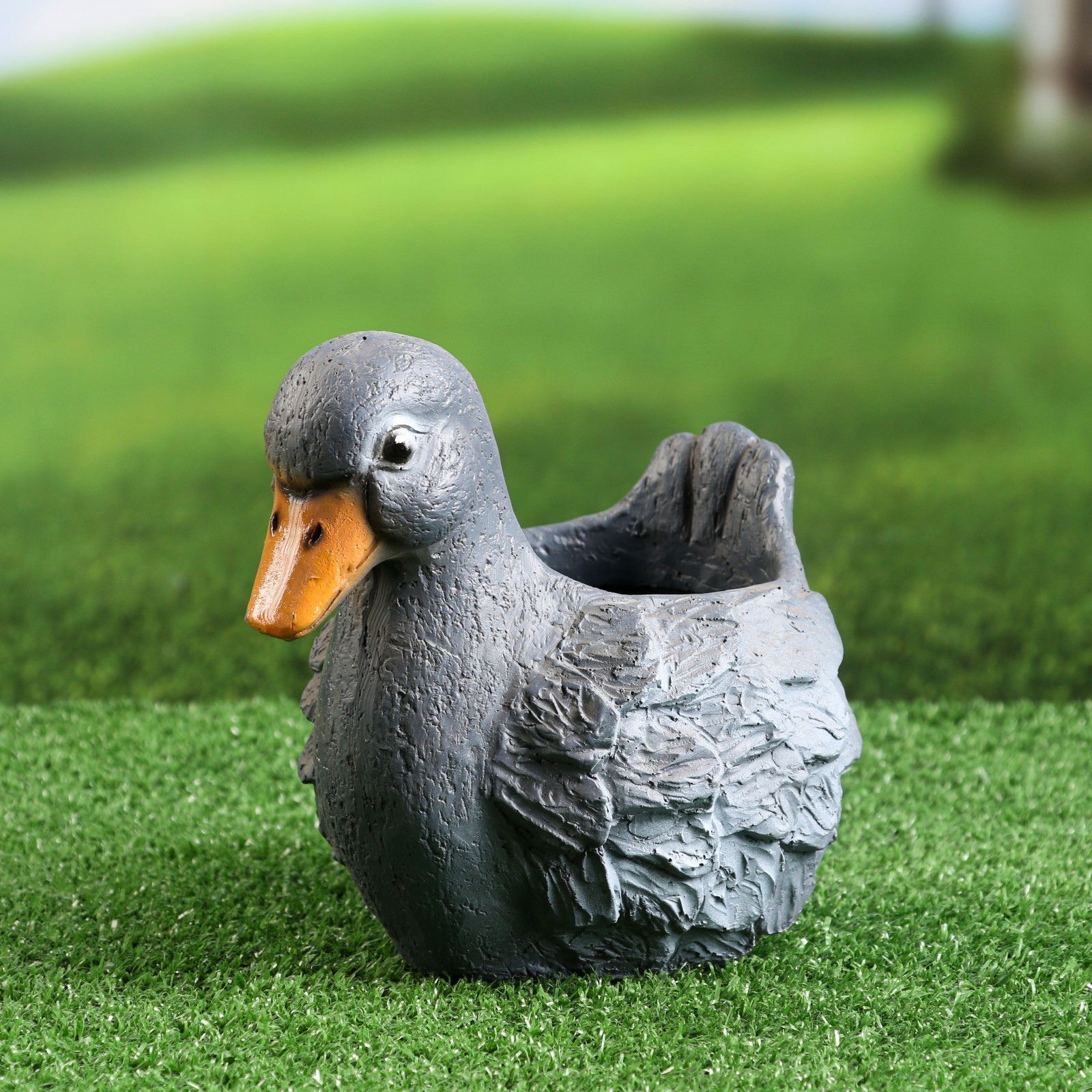Duck 18. Цветочный горшок уточка. 18 Уточек. Кашпо уточки из бутылок кондиционера для белья. Фигурное кашпо "утка", 1 л.