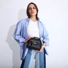 Сумка-саквояж на молнии, 2 наружных кармана, длинный ремень, цвет чёрный - фото 43262427