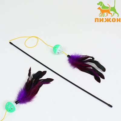 Дразнилка-удочка для кошек «Канарейка», 50 см, шар зелёный/белый, фиолетовые перья