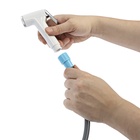 Портативный походный душ ZEIN: лейка, шланг, помпа с USB-кабелем, держатель, крючок - Фото 12