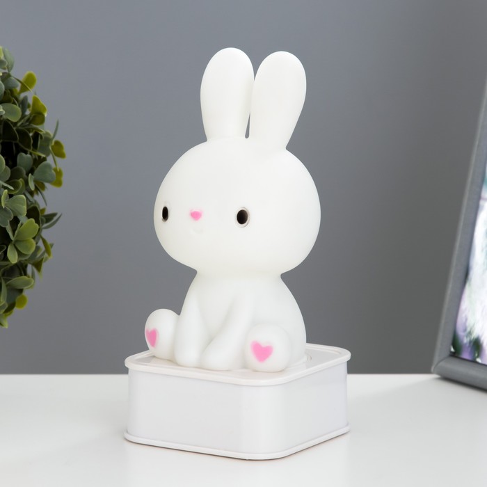 Фигурка световая RISALUX «Зайчик», LED-ночник, от USB или батареек 4×АА, белый, 9×9×19 см