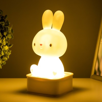 Фигурка световая RISALUX «Зайчик», LED-ночник, от USB или батареек 4×АА, белый, 9×9×19 см