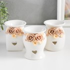 Аромалампа для эфирных масел «Розочки и незабудки с сердечком», керамика, 7.5×7.5×9.5 см, МИКС - Фото 1
