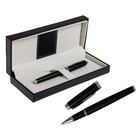 Ручка подарочная шариковая в кожзам футляре, корпус черный с серебром - фото 2448128