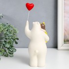 Сувенир полистоун "Медведь с малышкой на руках, с шариком-сердцем в лапе" 11х6,5х27 см - Фото 3
