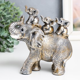 Сувенир полистоун "Слон и три слонёнка на спине" светлое золото 15х8,5х6 см