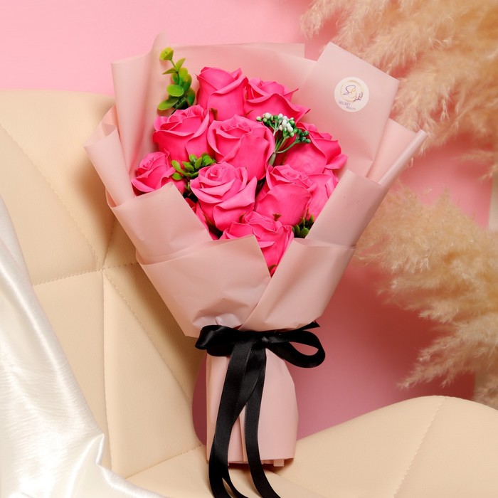 Эксклюзивный букет из мыльных роз, цвет фуксия, 11 шт - фото 1907620961