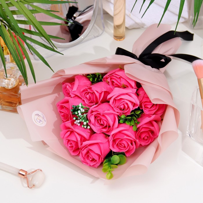 Эксклюзивный букет из мыльных роз, цвет фуксия, 11 шт - фото 1907620962