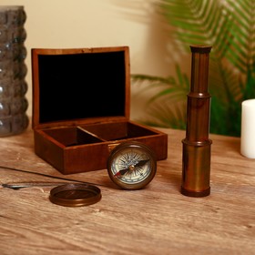 {{photo.Alt || photo.Description || 'УЦЕНКА Сувенирный набор в шкатулке "Шкипер" (компас, подзорная труба) 15,5х11х5,5 см'}}