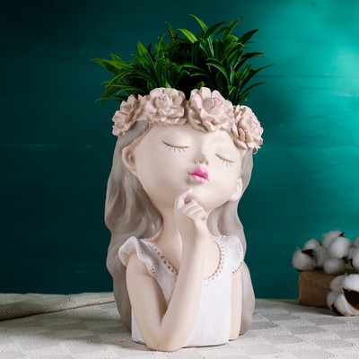 Фигурное кашпо - ваза для цветов «Принцесса», 2.4 л, 18×16×27 см, керамика, бежевое