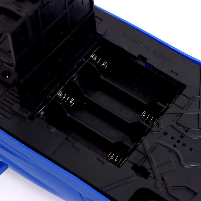 Машина радиоуправляемая RACE, 1:16, педали и руль, работает от батареек, цвет синий 60228